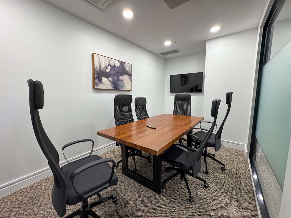 Meeting room / business pods